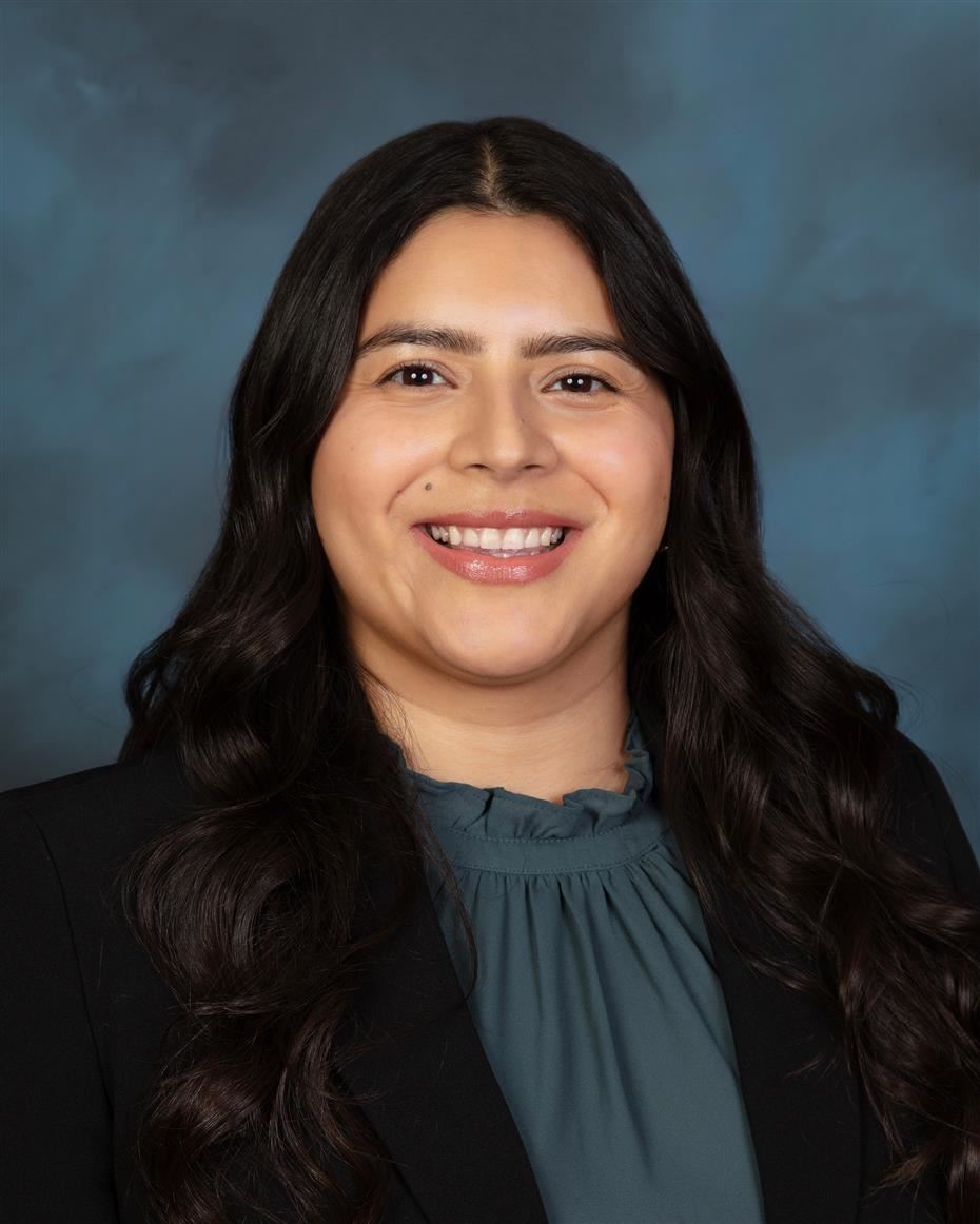 V. Magdaleno